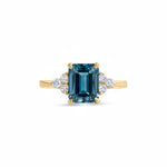 تحميل الصورة إلى عارض المعرض، Birthstone Square London Blue Topaz Ring
