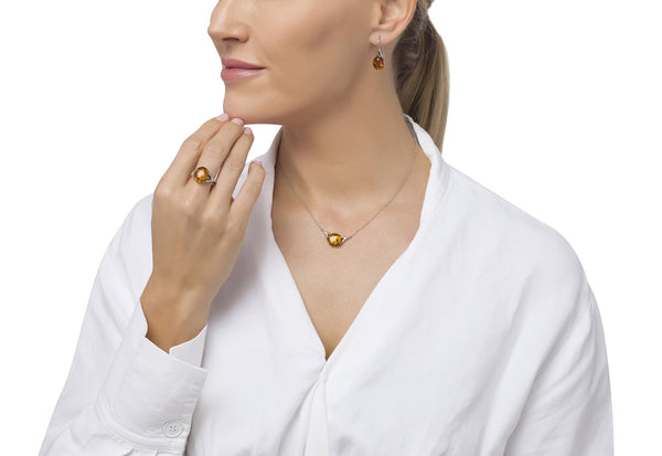 Eye of Amber Necklace