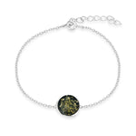 Load image into Gallery viewer, Round Amulet Green Bracelet
